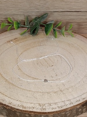 Náramek s mini srdíčkem